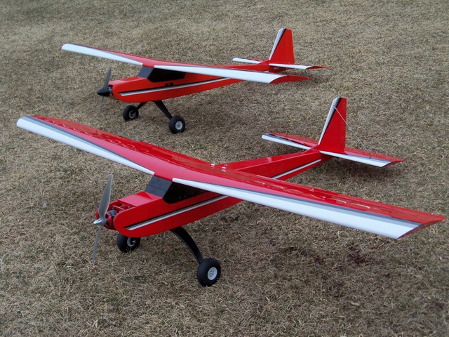 Click image for larger version

Name:	Telemaster 40 1 and 2.JPG
Views:	268
Size:	196.4 KB
ID:	6320
