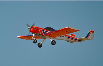 Click image for larger version

Name:	flying close.JPG
Views:	429
Size:	54.0 KB
ID:	10101