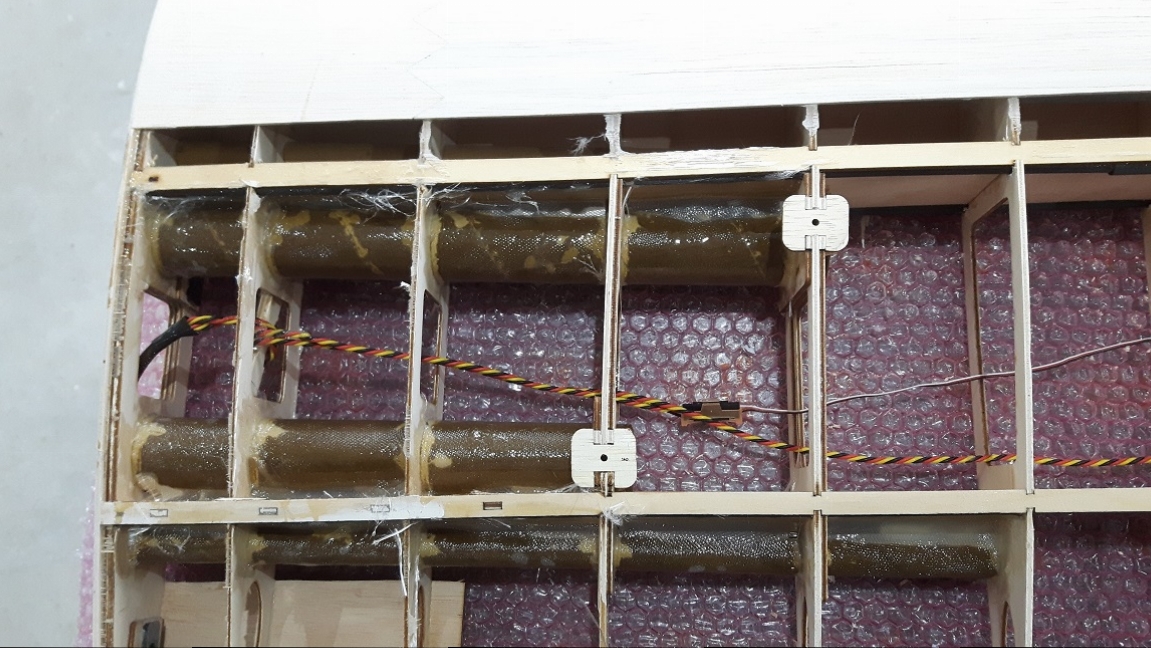 Click image for larger version

Name:	three of four receiver tubes.jpg
Views:	233
Size:	549.9 KB
ID:	16082