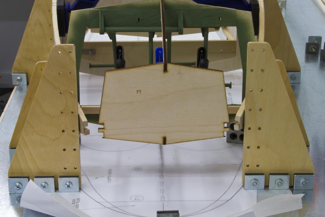 Click image for larger version

Name:	F1_Predicament_2.jpg
Views:	464
Size:	61.4 KB
ID:	20933