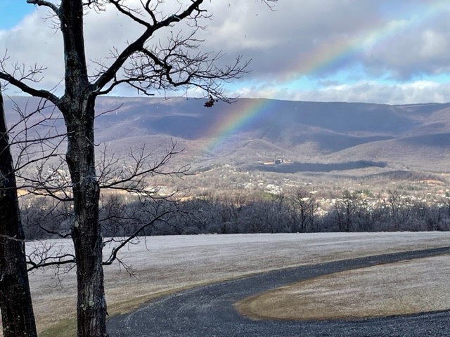 Click image for larger version

Name:	rainbow.jpg
Views:	436
Size:	100.0 KB
ID:	47062